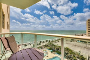 Hollywood Condo with Beach Access - Walk to Shore!